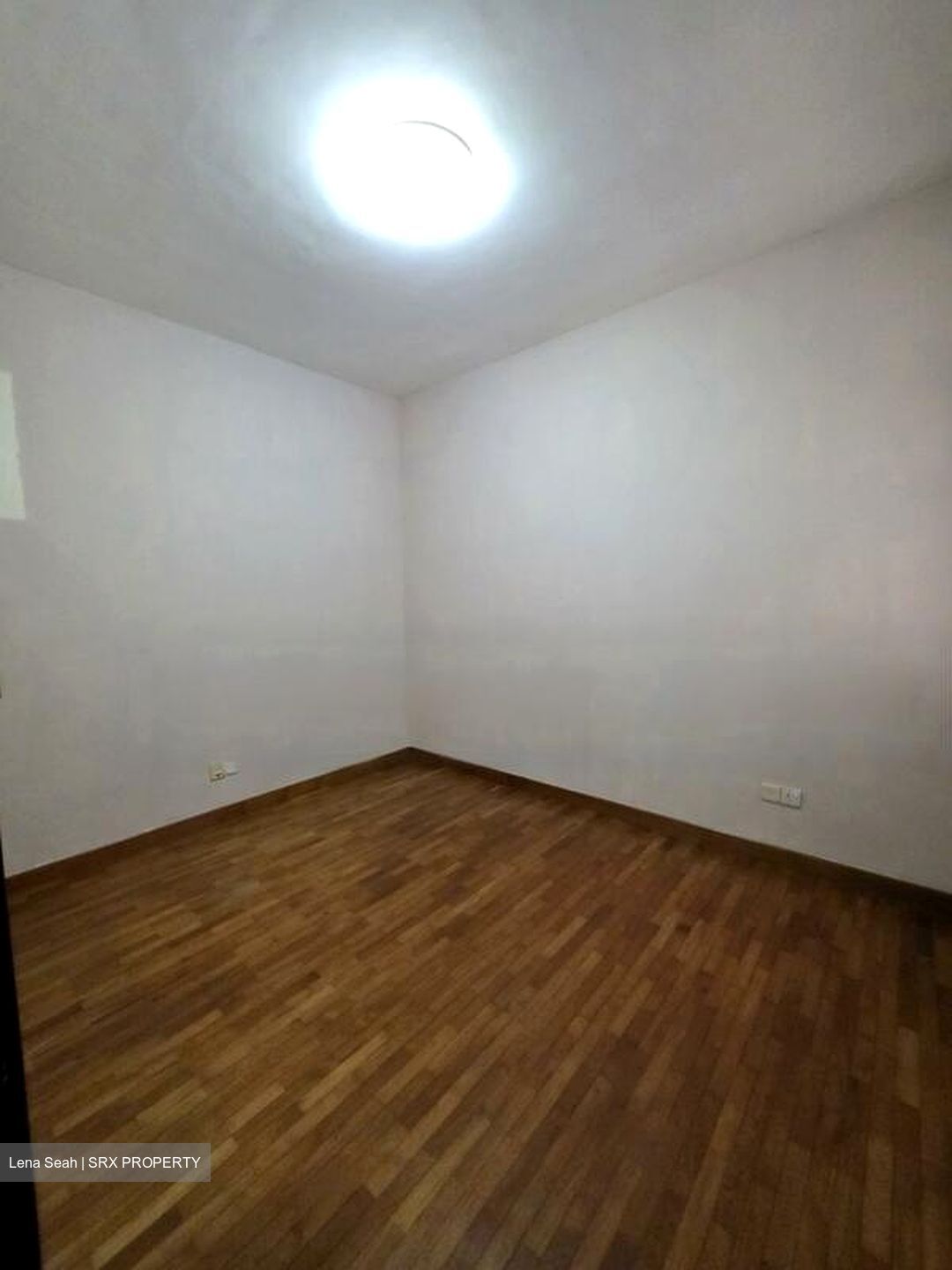 Seletaris (D27), Condominium #469677251